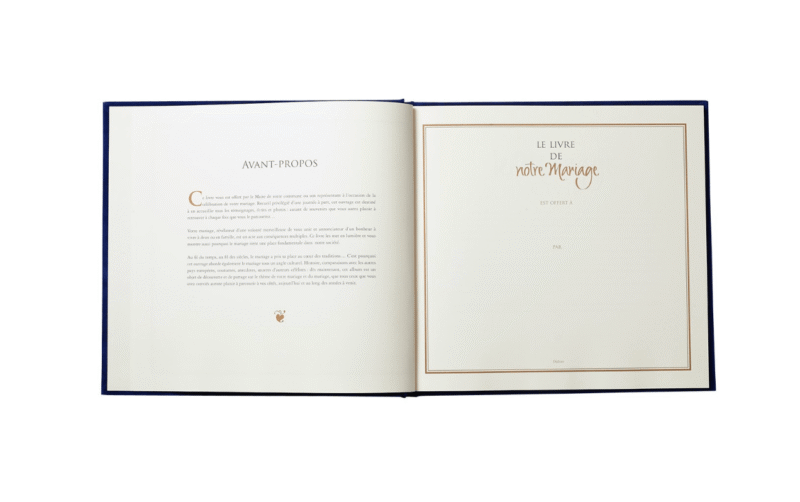 Le Livre de Notre Mariage avec jaquette simili-cuir