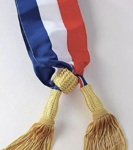 écharpe tricolore pour maire