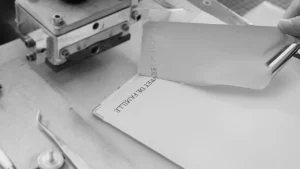 photo-livret-de-famill-atelier-noir-et-blanc
